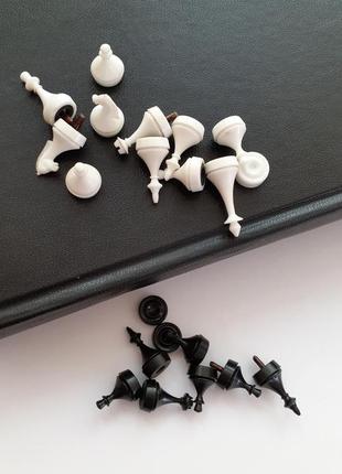 Шахматы ссср из набора малютка завода киевпластмасс советские миниатюрные магнитные дорожные сувенирные2 фото