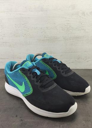 Кроссовки nike revolution 3. размер 40