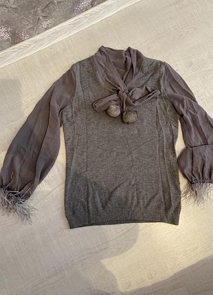 Ошатний светр