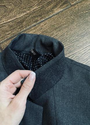Очень красивый качественный шерстяной пиджак с вязаными рукавами9 фото