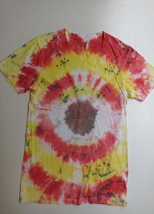 Фірмова футболка