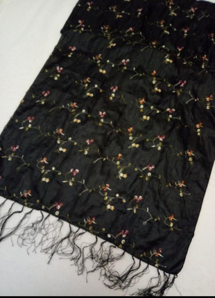 Шовковий шарф палантин хустку з вишивкою2 фото