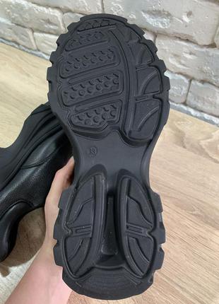 Массивные чёрные кроссовки на флиссе  38 р(24,5 см)8 фото
