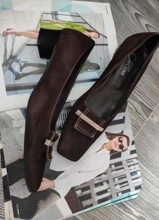 Туфли коричневые итальянские винтаж замша на низком каблуке donna carolina 40 393 фото