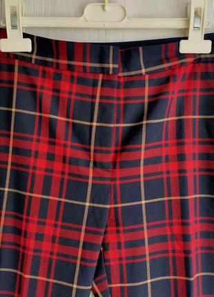 Новые брюки zara, размер s.оригинал с официального сайта. новые с бирками.2 фото