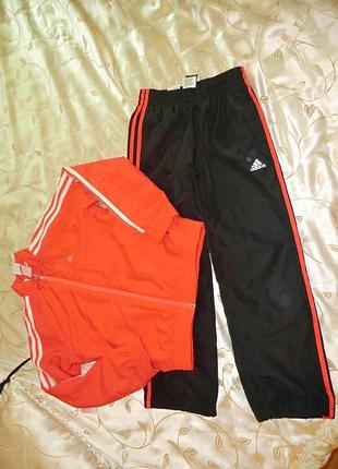 Утеплений спортивний костюм adidas