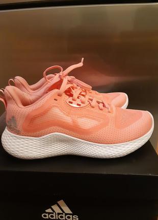 Классные кроссовки adidas 36.5-37 (24см)оригинал