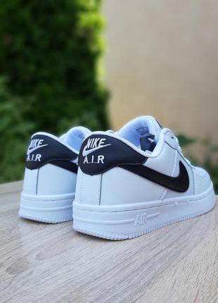 Кроссовки nike air force 1 белые с чёрным4 фото