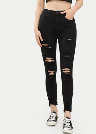 Чёрные рванные джинсы скинни vila