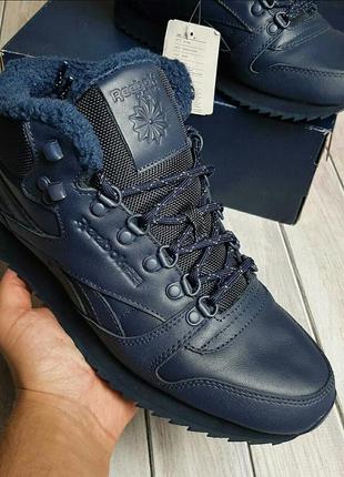 Утеплені кросівки reebok classic leather mid ripple mu3 фото