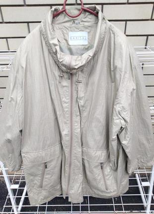 Куртка жіноча, розмір 42-44 євро.