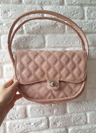 Сумка в стилі шанель пудровий колір!