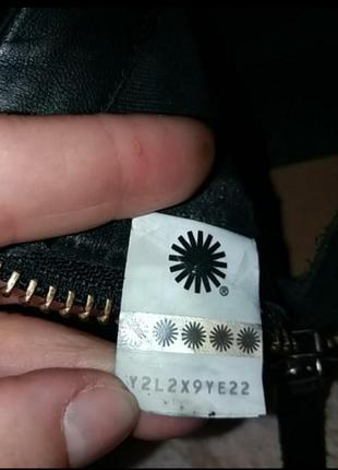 Фирменные кожаные ботинки