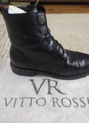 Оригинальные ботинки vitto rossi, гладкая кожа, 40 р1 фото