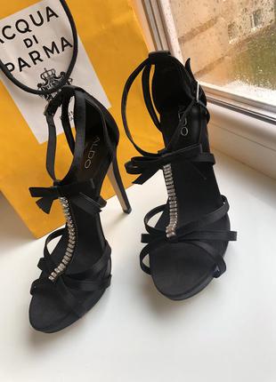 Красивые босоножки aldo 🖤38 размер2 фото