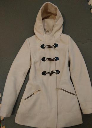 Пальто пальтишко белое демисезонное осень куртка