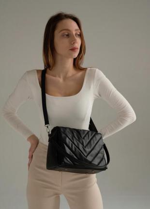 Жіноча сумка перешита (чорна). женская сумка стеганая.4 фото