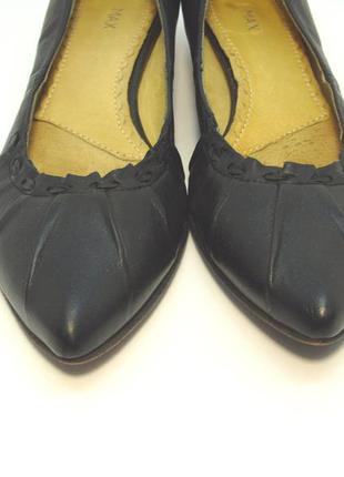Жіночі шкіряні туфлі, балетки max р. 394 фото
