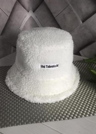 Панама теплая имитация каракуля hai taiento m меховая белая