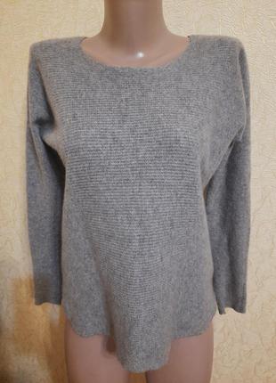 Кашемировай светр кольору капучіно max studio