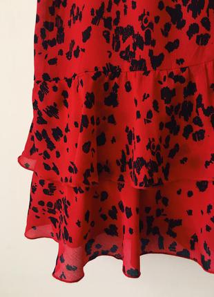 Новая ярко-красная юбка с воланами vila красная юбка с оборками3 фото