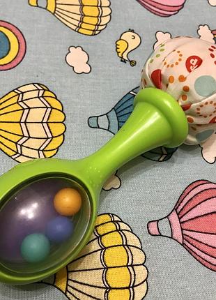 Погремушка  слюновпитывающая веселые маракасы fisher-price