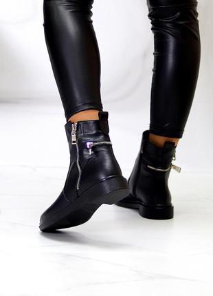 Молодіжно жіночі черевички шкіряні зимові