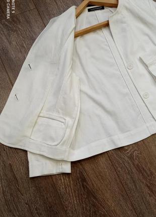 Белый хлопковый жакет пиджак с карманами5 фото