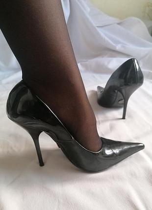 💥нові! queen. фірмові лаковані човники