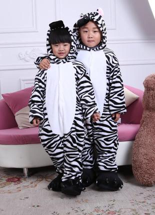 Пижама кигуруми детская зебра пижамка цельная плюшевая1 фото