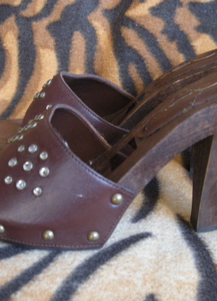 Стукалки"leather upper",р. 37 коричневого кольору.