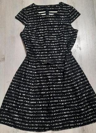 Шикарное кружевное платье zero нитевичка разм.40