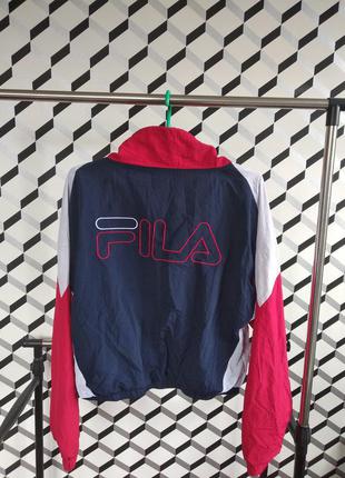 Кроп-ветровка fila