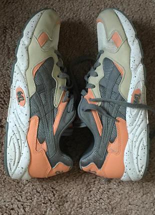 Кроссовки asics gel diablo h809l-1111   р.39.5 стелька 25.5см1 фото