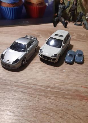 Лот машинки модельки porsche от burago
