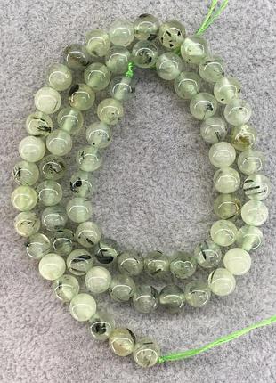 Намистини на нитці натуральний камінь пренит