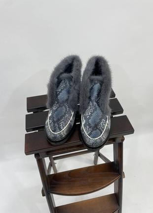 Екслюзивні черевики лофери з італійської шкіри з норкою4 фото