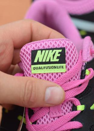 Черные женские кроссовки nike dual fusion lite, 38 размер. оригинал3 фото