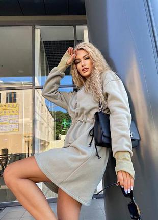 Тёплое платье