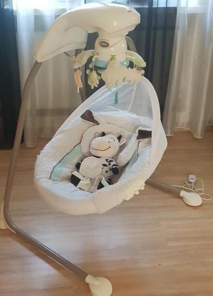 Укачивающий центр,качель fisher price