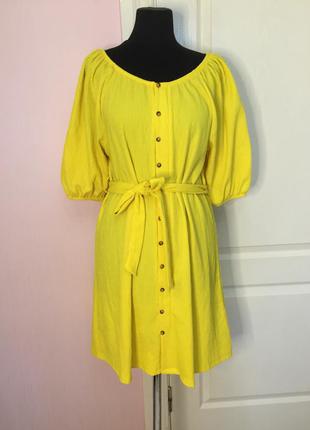 Платье мини желтое на пуговицах с поясом, пышные рукава буфы