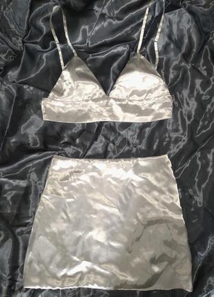 Шелковый комплект