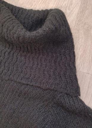 Теплое черное вязанное платье-свитер3 фото