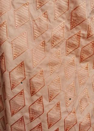Юбка на запах персиковая с вышивкой стразы ромбы длинная макси в этно стиле индийском6 фото