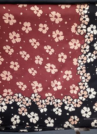 Винтажный шелковый платок цветы  bottega veneta