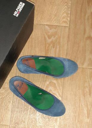 Продам стильные ,удобные туфли лодочкиtommy hilfiger (оригинал)4 фото