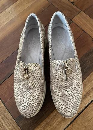 Лоферы на платформе