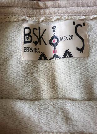 Джемпер bershka xs/s3 фото