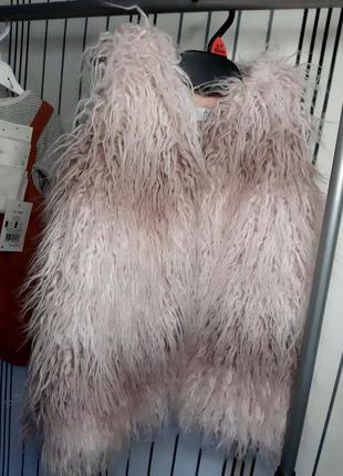Хутряна жилетка