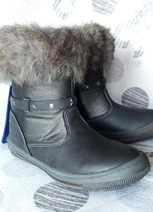 Теплые ботинки